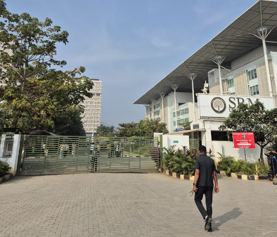 SRM University Amaravathi Campus photo 2